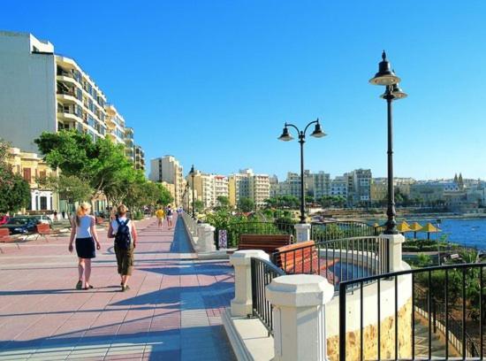 Modern 1Br Apartment Central Location Gzira Exteriér fotografie